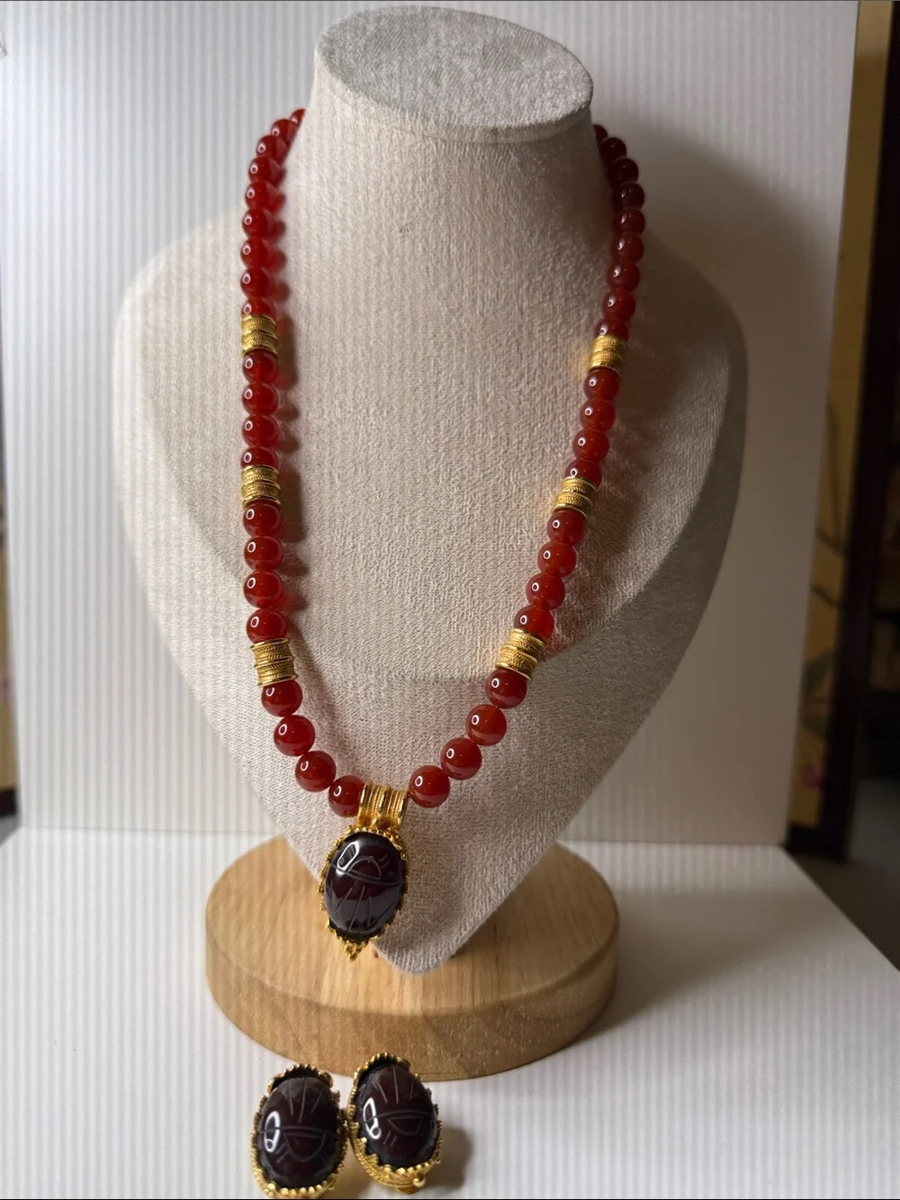 Vintage MMA Carnelian Bead Necklace earring Gold plate Scarab Egyptian revival⭐️ - Picture 3 of 17